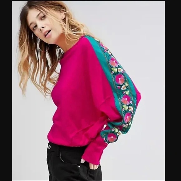 Free People Sweaters - Free People Wallflower Pullover